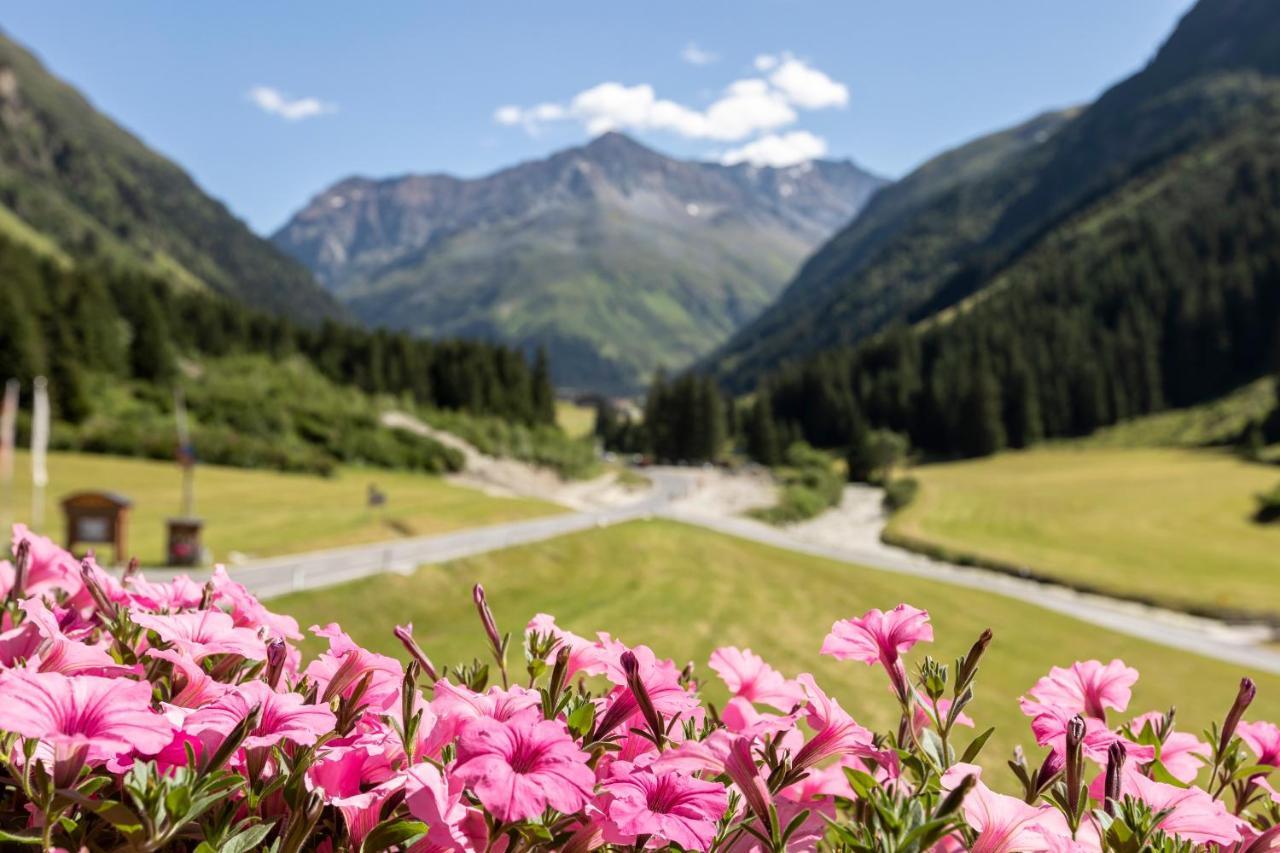 Hotel Haus Elisabeth St. Leonhard im Pitztal Zewnętrze zdjęcie